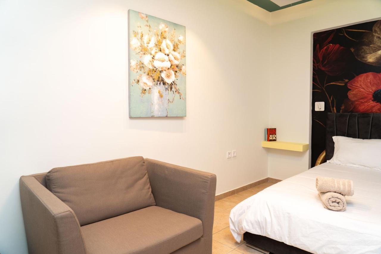 The Whole Packet A5 Center With Parking Apartment Larissa Exterior photo